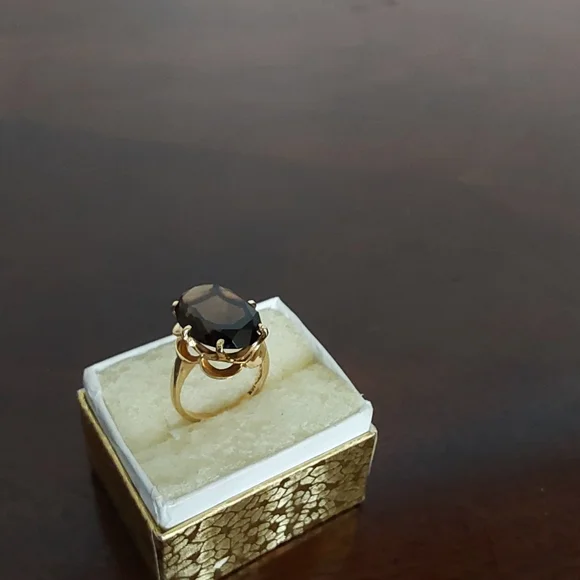 Vintage 14k Yellow Gold Smoky Quartz Statement Ring